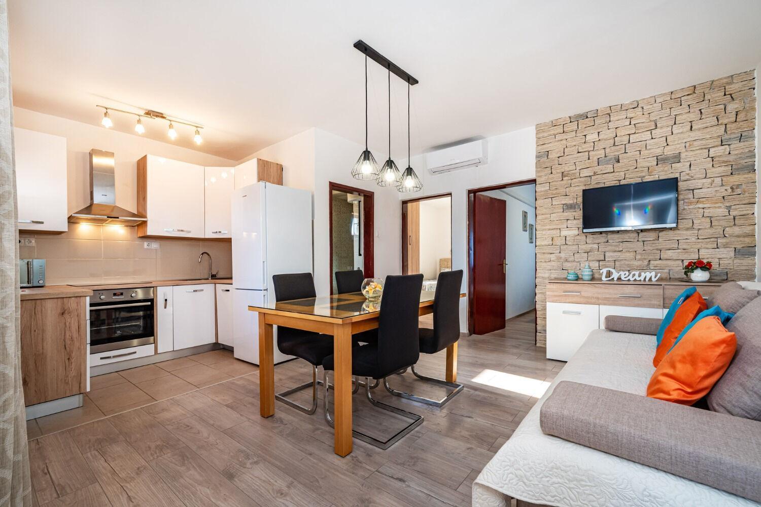 Apartments Dreamy - Free Parking 닌 외부 사진