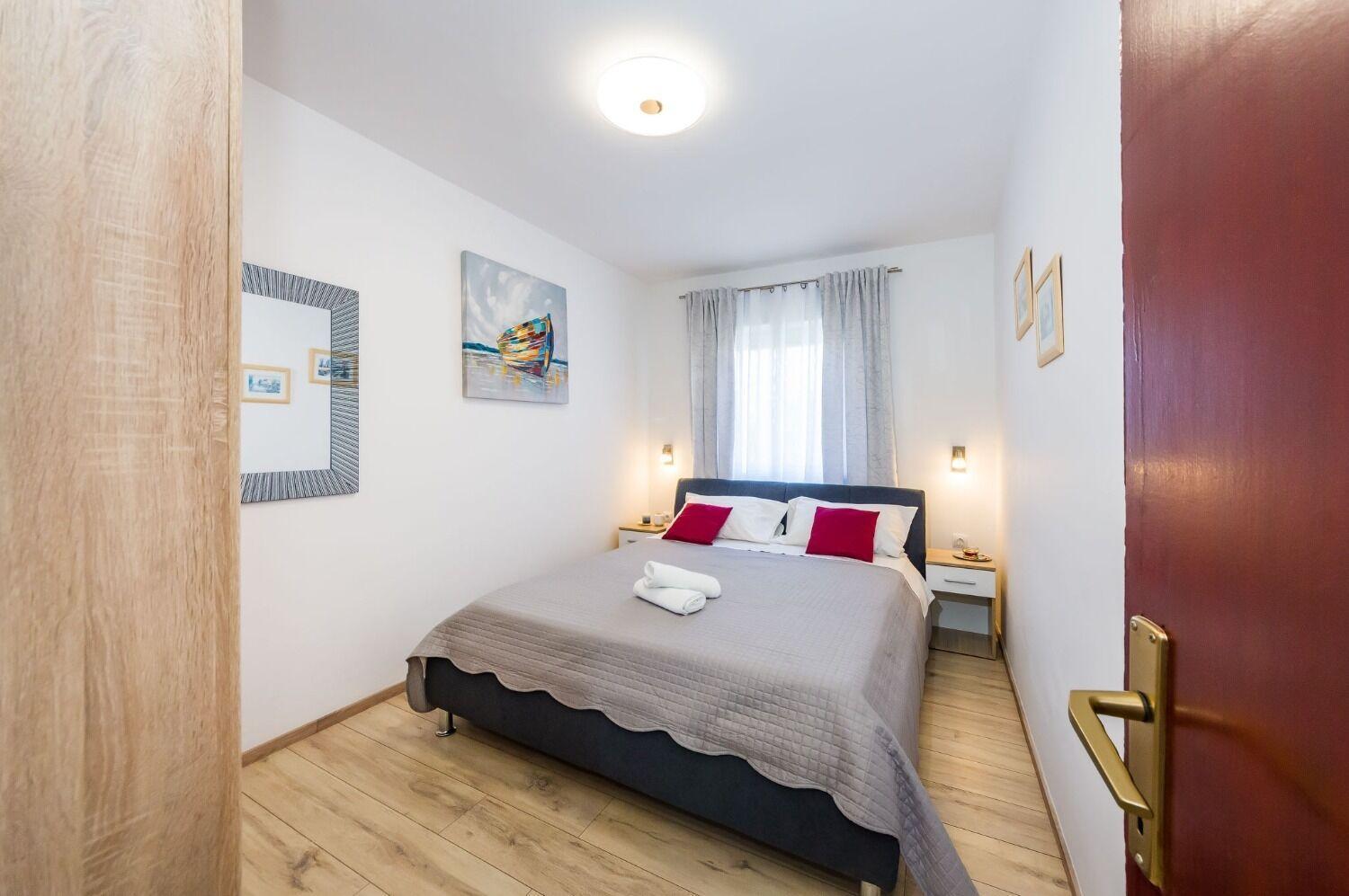 Apartments Dreamy - Free Parking 닌 외부 사진