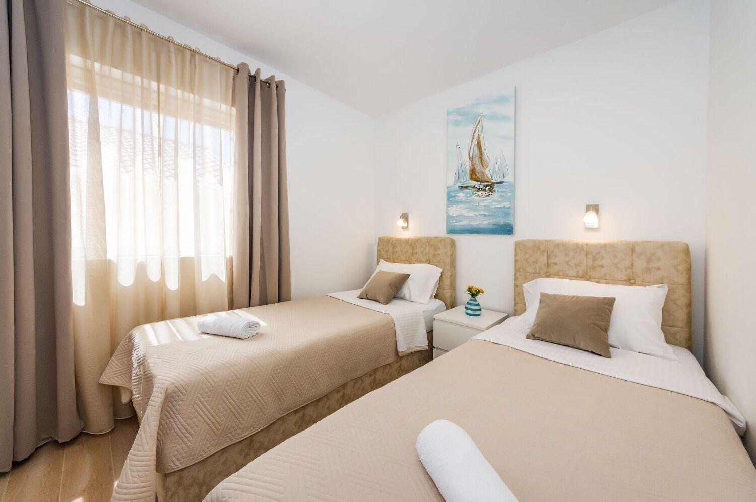 Apartments Dreamy - Free Parking 닌 외부 사진